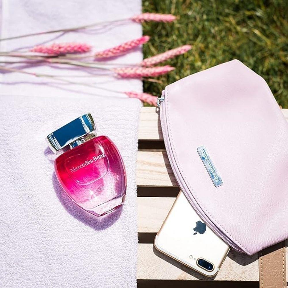 Mercedes-Benz Rose EDT 90 ml Kadın Parfümü
