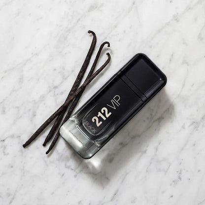 Carolina Herrera 212 Vip Black EDP 100 ml Erkek Parfümü