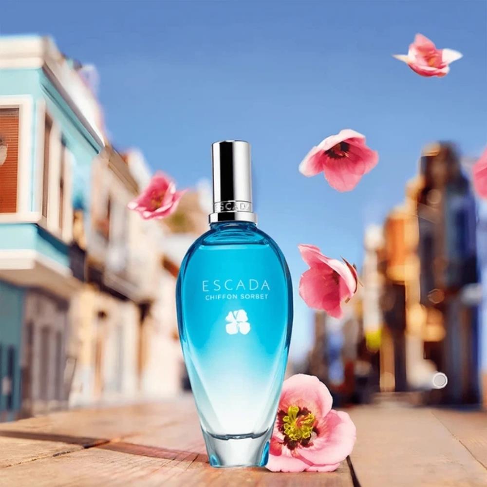 Escada Escaping With Chiffon Sorbet Limited Edition EDT 100 ml Kadın Parfümü