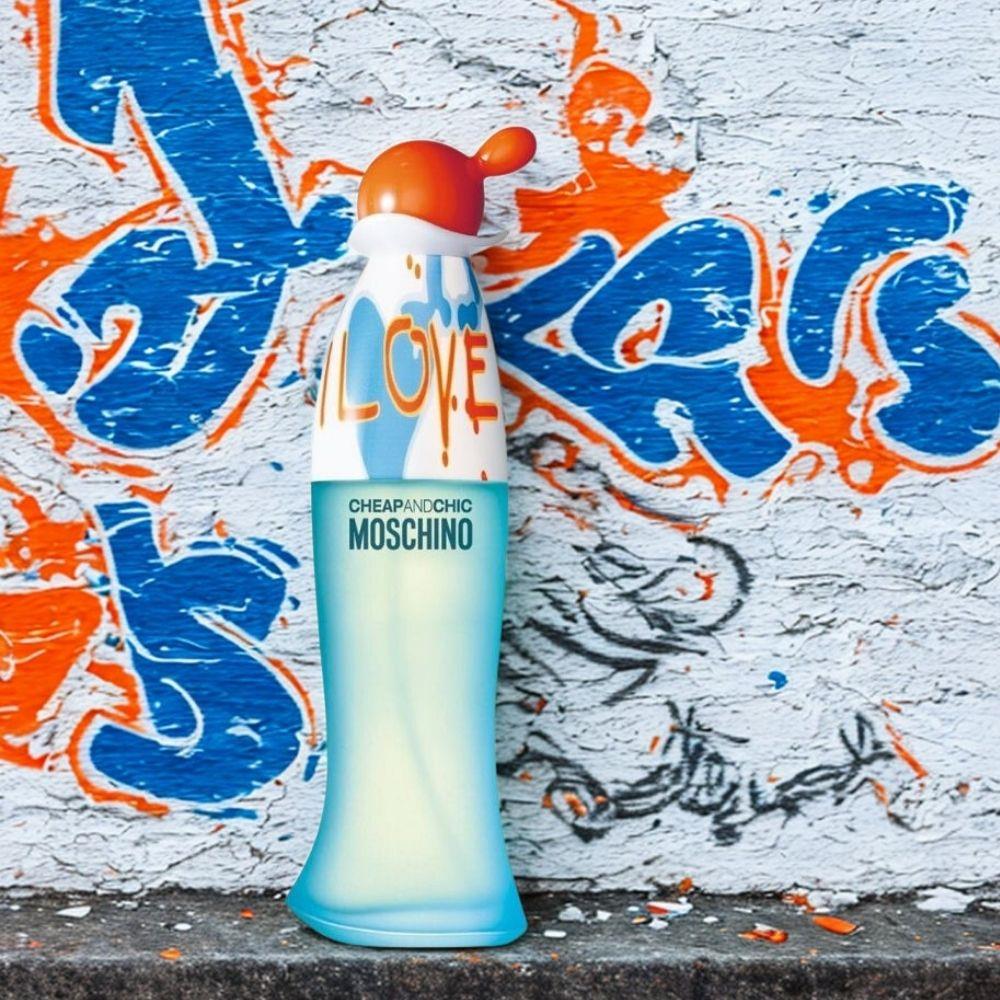 Moschino Cheap and Chic I Love Love EDT 100 ml Kadın Parfümü