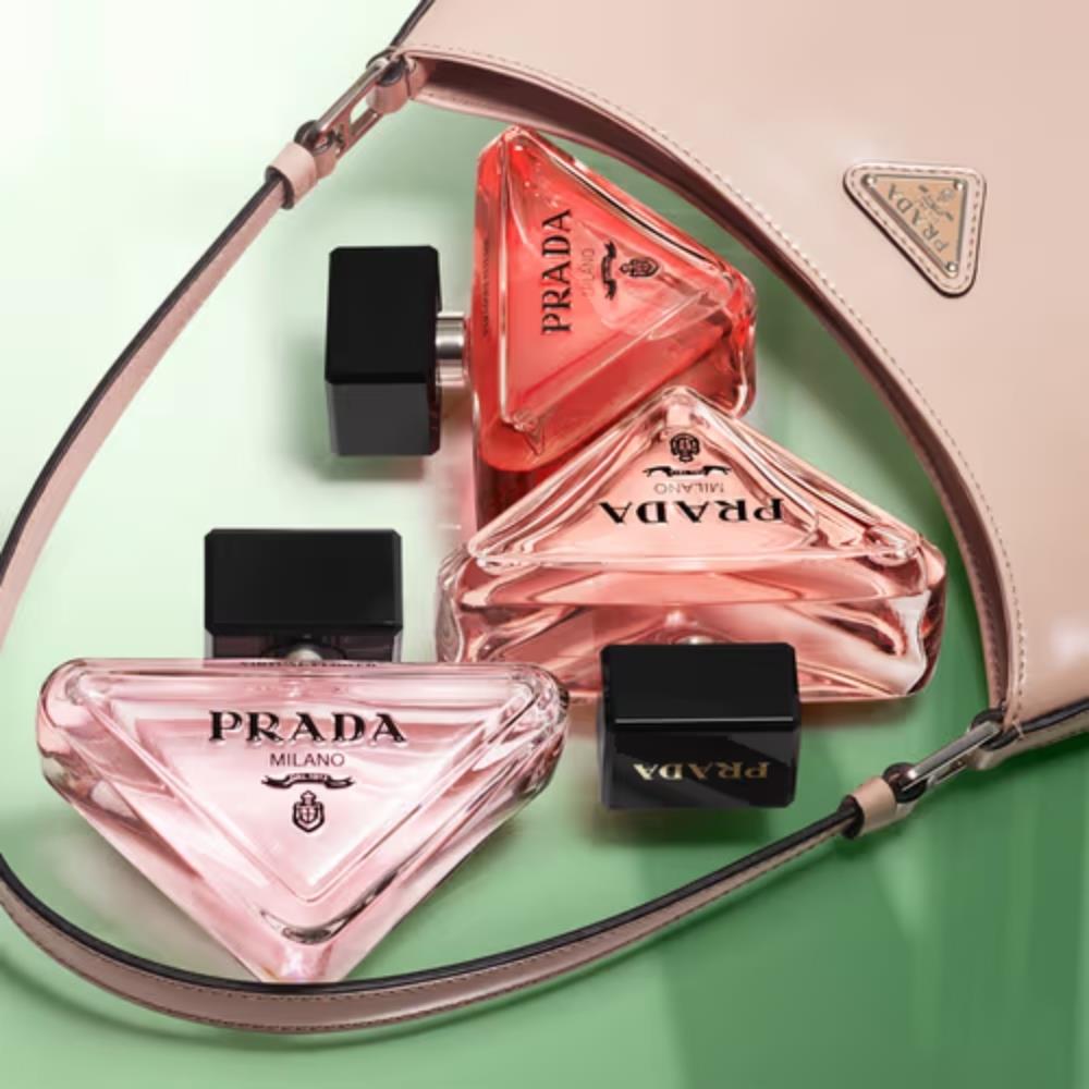 Prada Paradoxe Virtual Flower Refillable EDP 50 ml Kadın Parfümü