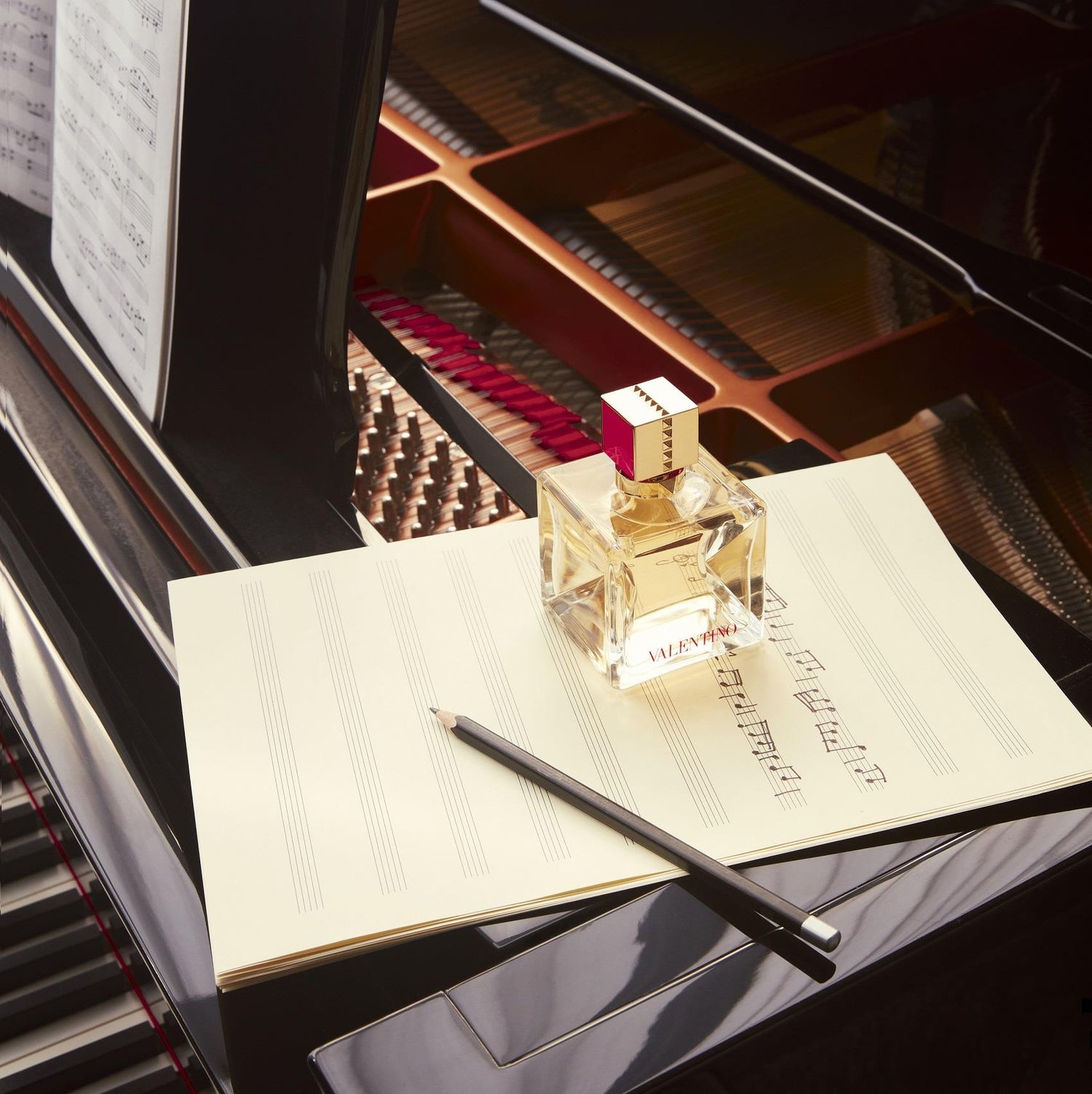 Valentino Voce Viva EDP 50 ml Kadın Parfümü