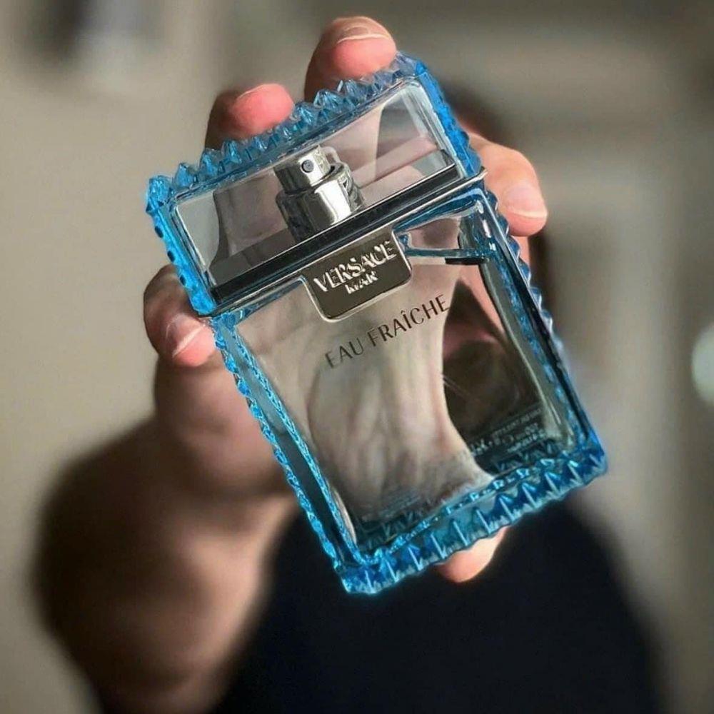 Versace Man Eau Fraiche EDT 200 ml Erkek Parfümü